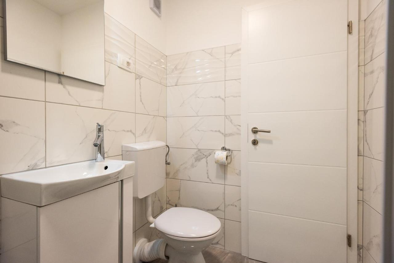 קראליביצה Apartments Omorfia מראה חיצוני תמונה