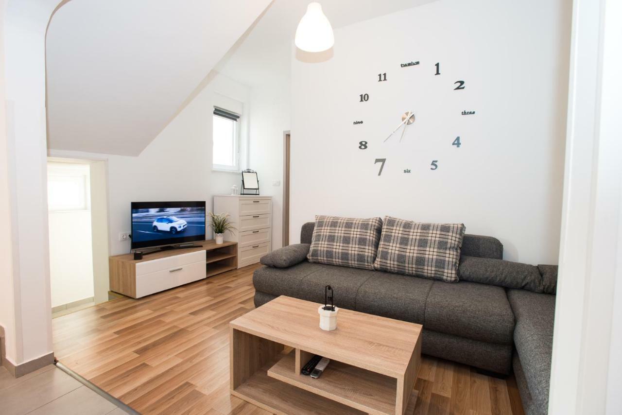 קראליביצה Apartments Omorfia מראה חיצוני תמונה