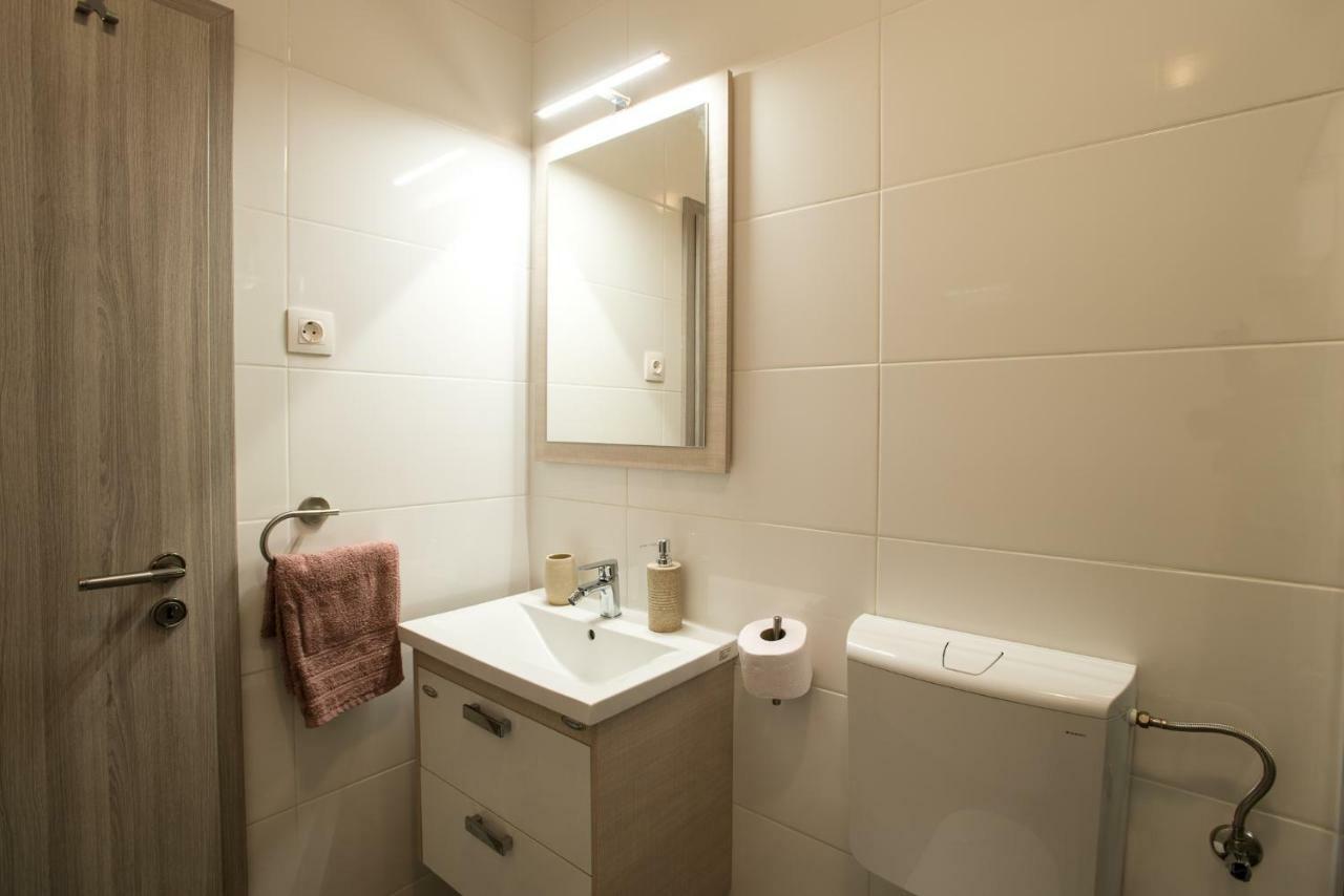 קראליביצה Apartments Omorfia מראה חיצוני תמונה